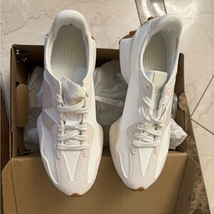 New Balance White and Tan Women's Sneakers
